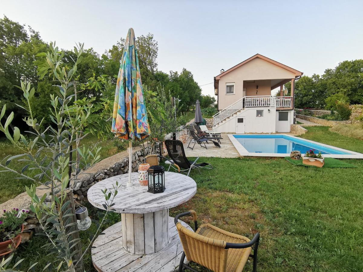 Apartman Selma Vinine Exterior foto
